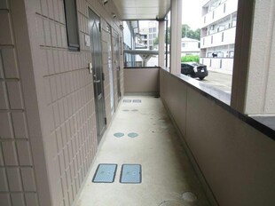 郡山駅 バス18分  帝京安積高校下車：停歩7分 2階の物件外観写真